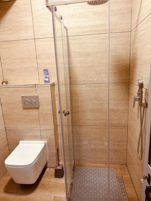 Auto Tana Guest House Тирана Экстерьер фото